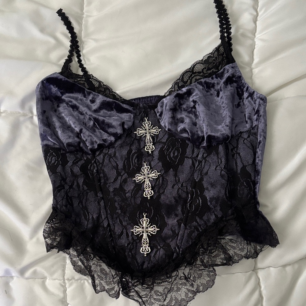 Elegant Lace and Velvet Camisole